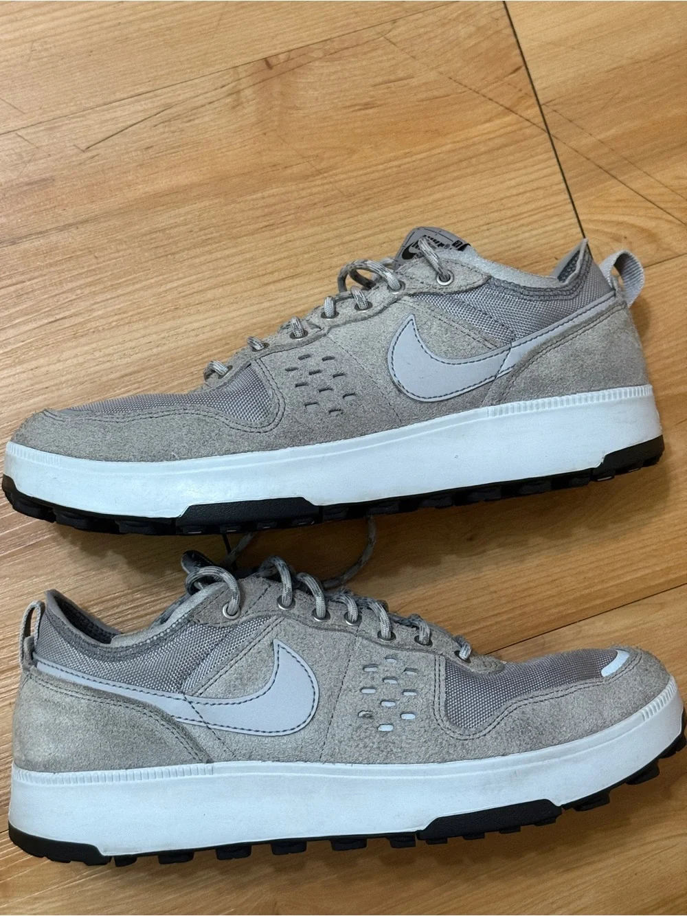 Nike C1TY wolf grey